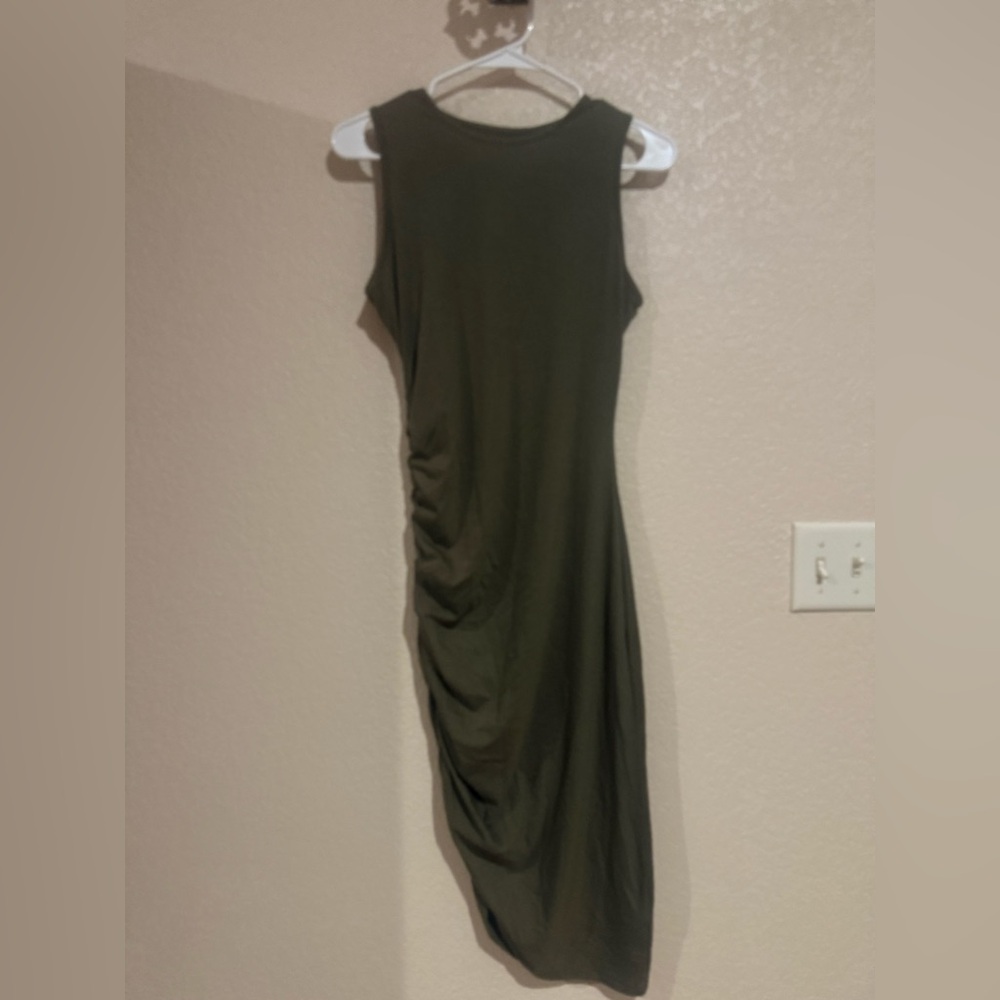Olive Green Sleeveless Side-Ruched Midi Dress